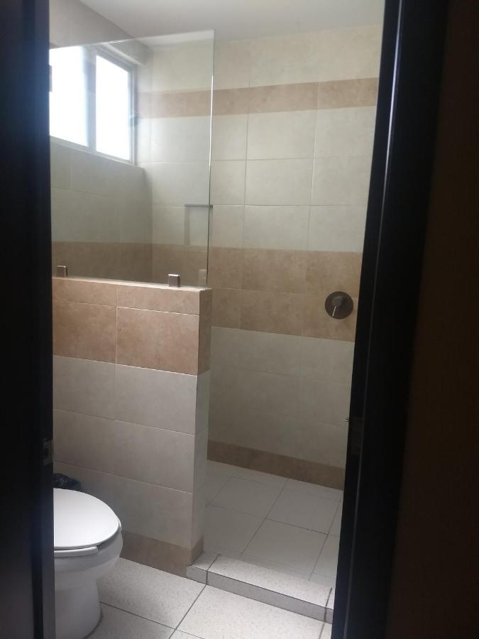 Jalyd Inn Irapuato Extérieur photo